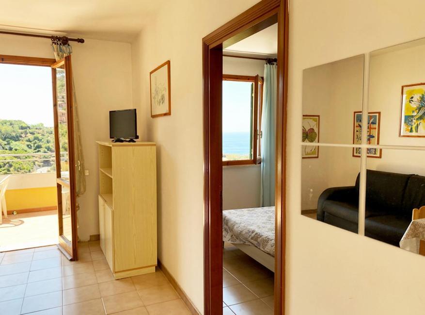 Capoliveri Appartamento Panoramico Con Terrazzo 外观 照片